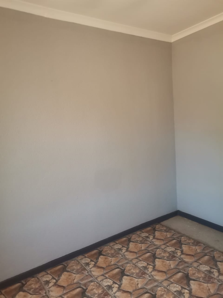 To Let 3 Bedroom Property for Rent in Tlhabane West North West